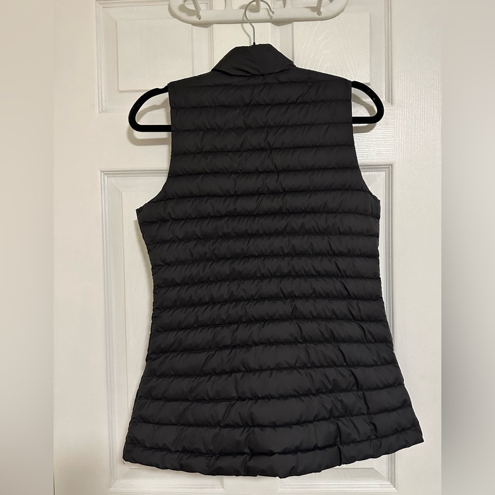 Lulu Lemon Vest - Picture 2 of 2
